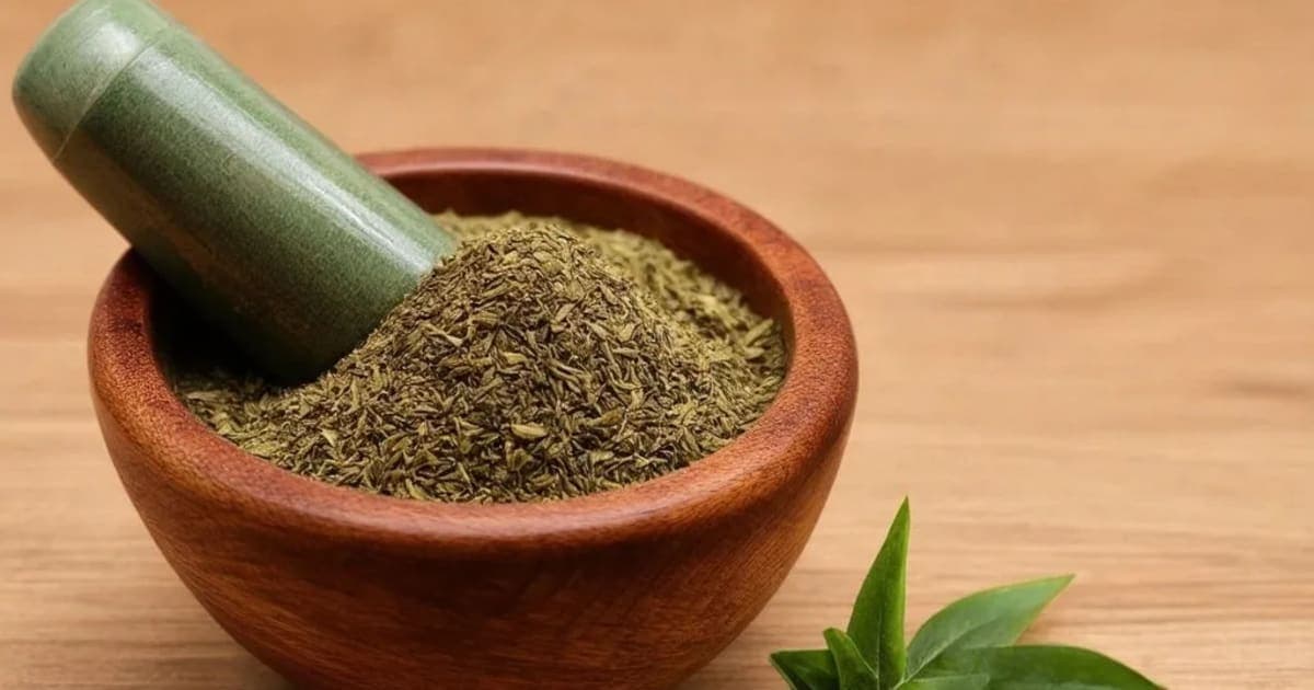 Triphaladi Thailam کے فائدے — آیورویدک جڑی بوٹی