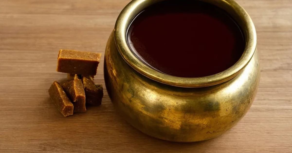 कुमार्यासव — आयुर्वेदिक जड़ी-बूटी