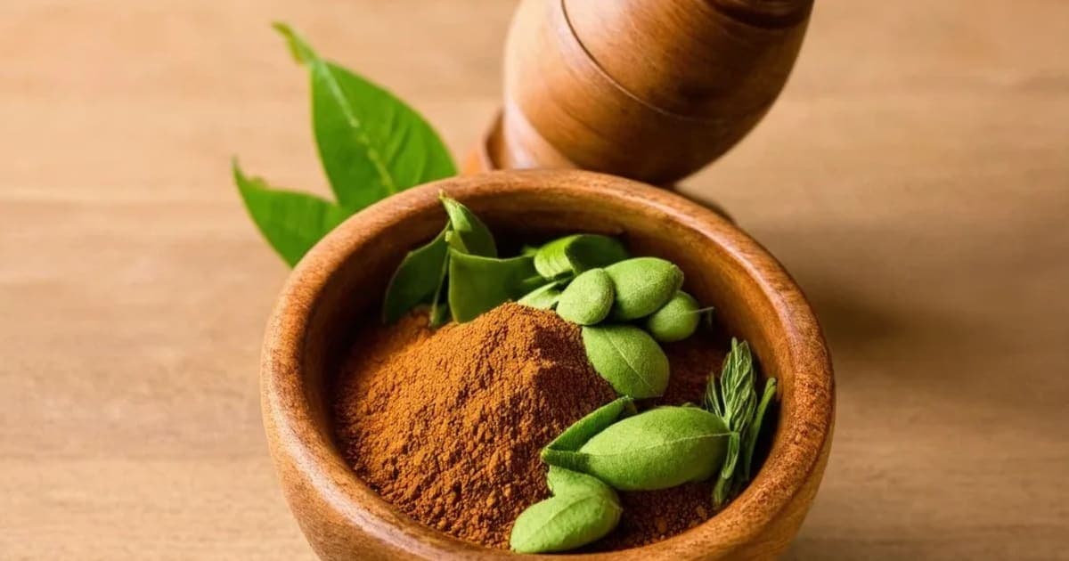 Gairika (Red Ochre) — Ayurvedic Herb
