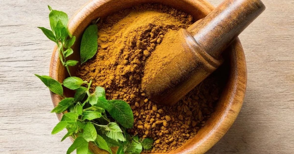 काकाजंग — आयुर्वेदिक वनस्पती